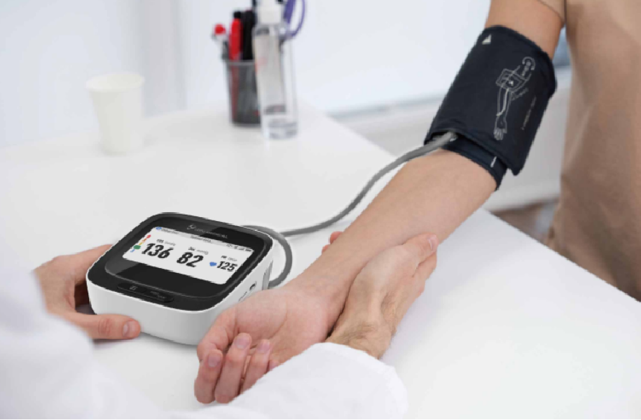 BP3 Technologie AIECG pour une surveillance prcise de la pression artrielle et un dpistage intellige...